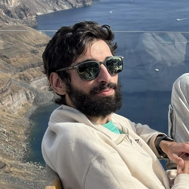 Adam Benlemlih Headshot