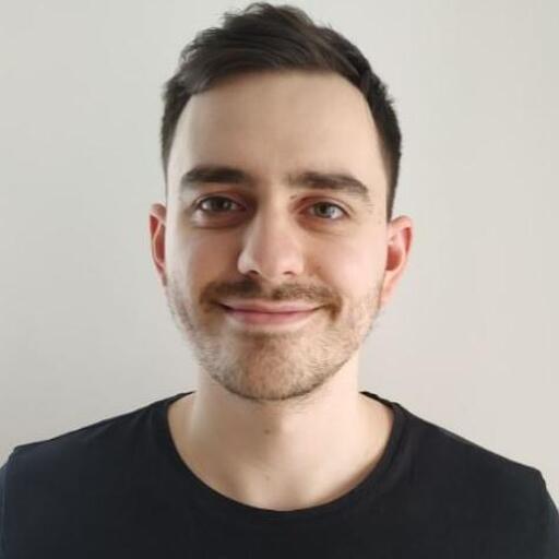 Patrik Marton headshot