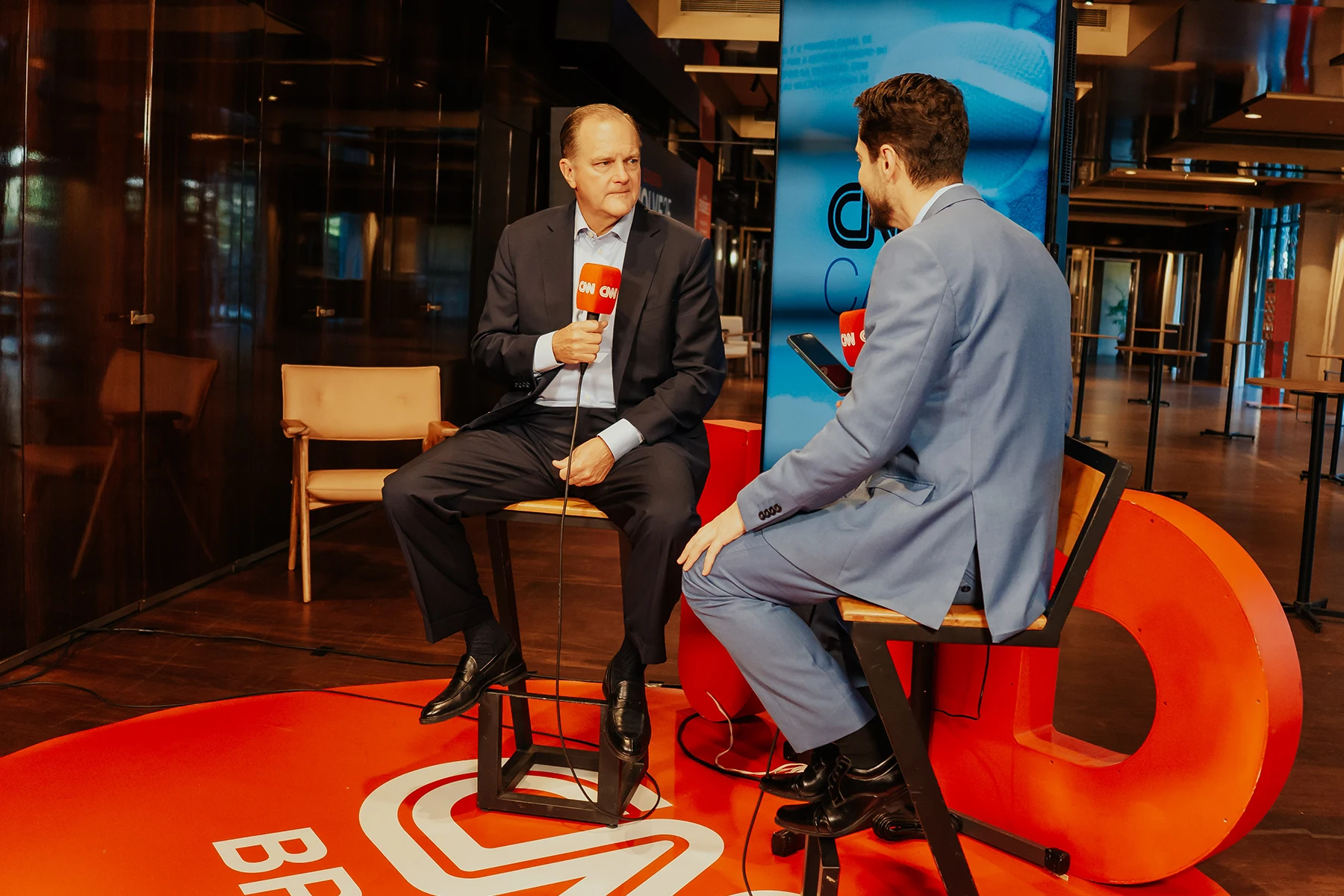 Charles Sansbury being interviewed by CNN Brazil 